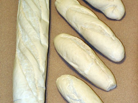Pan precocido